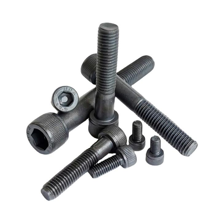 Bolt L CS 2.jpg